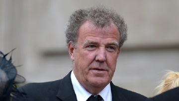 Τζέρεμι Κλάρκσον για BBC: «Θα κάνω έναν τελευταίο γύρο πριν οι γ@μημένοι μπάσταρδοι με διώξουν»