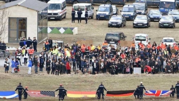 Γερμανία: Εθνική τελετή παρουσία Μέρκελ και Γκάουκ για τα θύματα της αεροπορικής τραγωδίας 