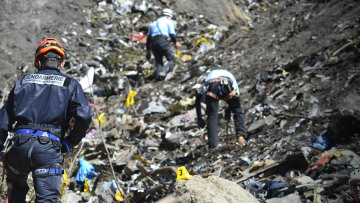 Germanwings: Επί πέντε λεπτά ούρλιαζαν οι επιβάτες! 