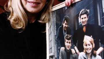 Πέθανε η Cynthia Lennon - Πρώτη σύζυγος του John Lennon