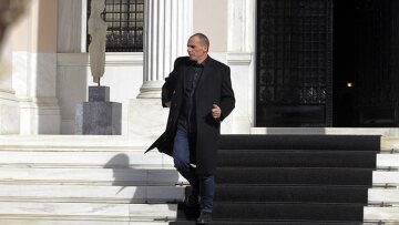 Τι μέτρα «κρύβει» το πακέτο των 6,1 δισ. ευρώ του Βαρουφάκη