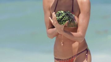 Irina Shayk: Με μικροσκοπικό μπικίνι στο Μεξικό