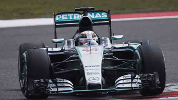 GP Κίνας: Ταχύτερες οι Mercedes στις ελεύθερες δοκιμές!