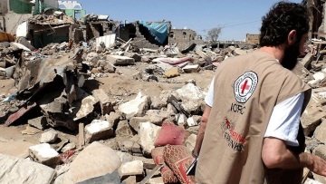 Υεμένη: Αεροσκάφος του Ερυθρού Σταυρού προσγειώθηκε στη Σαναά