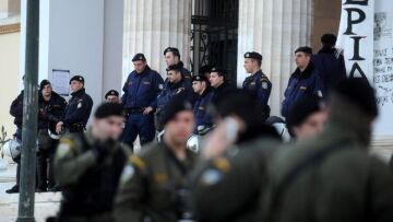 Νεολαία ΣΥΡΙΖΑ: Καταδικαστέα η επέμβαση των δυνάμεων καταστολής στην Πρυτανεία