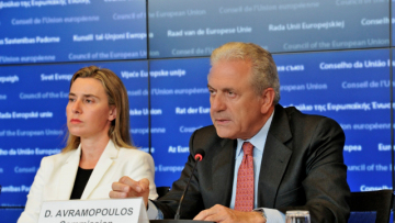 Αβραμόπουλος: Τα δέκα σημεία της Ευρωπαϊκής Ατζέντας για το μεταναστευτικό 