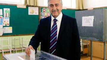 Χαιρετίζει η Λευκωσία την εκλογή Ακιντζί 