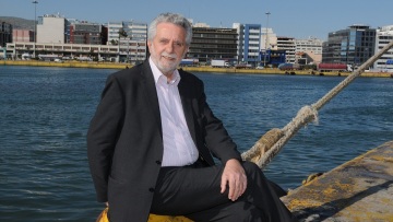 Έρευνα για το κύκλωμα προστασίας δουλεμπόρων στο Λιμενικό