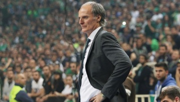 Τέλος ο Ιβάνοβιτς από τον Παναθηναϊκό μετά την ήττα από τον Ολυμπιακό