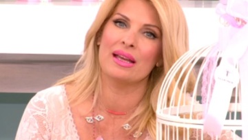 Δείτε την επιστροφή της Ελένης Μενεγάκη στην εκπομπή της!