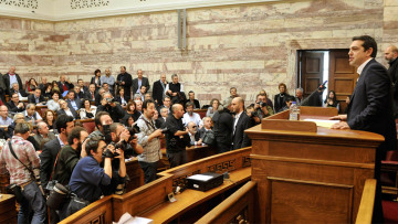  Με συμβόλαιο έχει δέσει ο Τσίπρας τους ΣΥΡΙΖΑίους βουλευτές