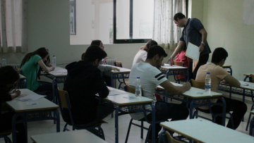 Πανελλαδικές: Πτώση των βάσεων στις Ιατρικές σχολές «δείχνει» η πρώτη εβδομάδα