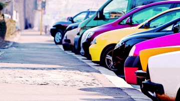 Ποιοι χάνουν και ποιοι κερδίζουν από τη νέα φορολογία στα ΙΧ