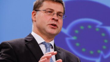 Ντομπρόφσκις: Σημειώνεται πρόοδος, αλλά υπάρχει ακόμα δουλειά να γίνει