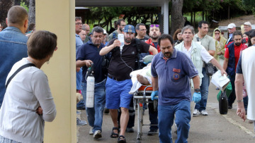 Κρίσιμη η κατάσταση της τουρίστριας που χτυπήθηκε απο κεραυνό