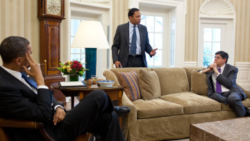 Ώρες αγωνίας: Σύσκεψη στο Λευκό Οίκο παράλληλα με τη συνάντηση των Βρυξελλών