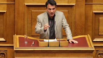 Λαπαβίτσας: Η ρήξη δεν έχει φύγει ποτέ από το τραπέζι