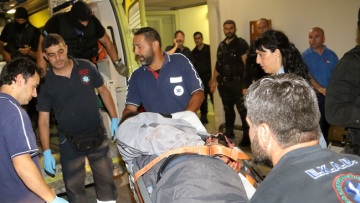 Kρήτη: Φρουρούμενοι νοσηλεύονται οι δράστες που μπούκαραν με καλάσνικοφ σε ξενοδοχείο 