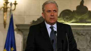 Έκκληση Αβραμόπουλου: Αυτή την ύστατη ώρα, να συνεχιστούν οι διαπραγματεύσεις 