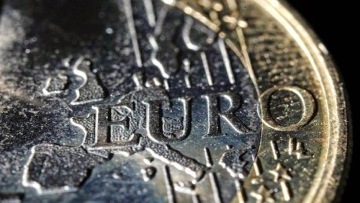 Handelsblatt: Παράταση έως το Νοέμβριο και τρίτο πρόγραμμα με 15,5 δισ. ευρώ