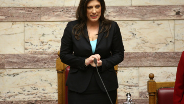 Ζωή: Δεν είναι ανεκτές σεξιστικές εκφράσεις - Λυκούδης: Το «στα 4» δεν σας πείραξε