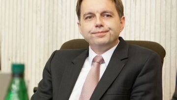 Σλοβάκος ΥΠΟΙΚ: Αν επικρατήσει το «όχι» οι τράπεζες δε θα ξανανοίξουν με ευρώ 