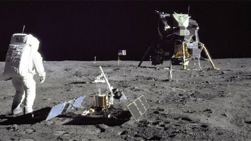 Πριν από 46χρόνια ο άνθρωπος πάτησε στη Σελήνη