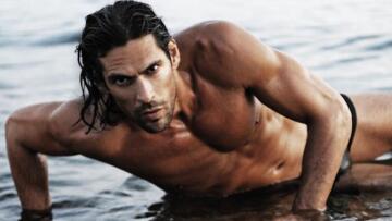 «Επεσε» το Τwitter με τις 4.000 γυναίκες του Σπαλιάρα 