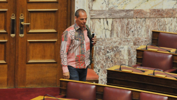 Βαρουφάκης: Διαπραγματευόμασταν σαν τη γάτα που κυνηγά την ουρά της