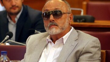 Ο ΓΓ του υπ. Υγείας «αδειάζει» Κουρουμπλή για την «τιμωρία» των τσεκ απ