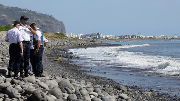 Malaysia Airlines: Νέα «ευρήματα» από αεροπλάνο στη Ρεϊνιόν