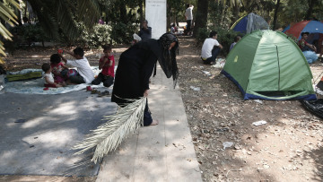 Χριστοδουλοπούλου: Χωρίς ΜΚΟ και αλληλέγγυους τα πράγματα θα ήταν χειρότερα στο Πεδίον του Άρεως