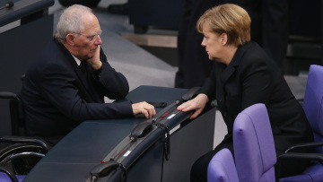 Financial Times: Η Γερμανία αποδέχεται συμφωνία υπό τον φόβο απομόνωσης