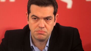 Επικοινωνιακή «καταιγίδα» της κυβέρνησης για τον εξωραϊσμό του μνημονίου