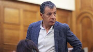 Θεοδωράκης: Οι εκλογές μπορεί να είναι το τελειωτικό χτύπημα στην οικονομία