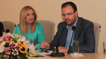 «Διχασμός» στη ΔΗΜΑΡ για τη συνεργασία με το ΠΑΣΟΚ 