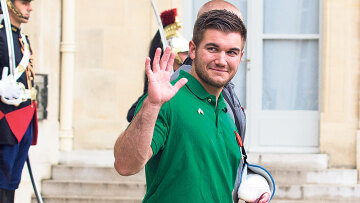 Αλεκ Σκαρλάτος: «Νιώθω περήφανος που είμαι Ελληνας»