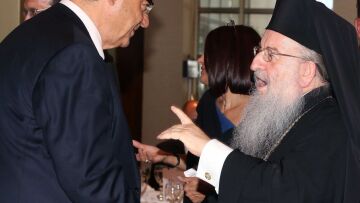 Χριστοδουλάκης σε Άνθιμο: Μην ανησυχείτε Δέσποτα για τη φορολογία
