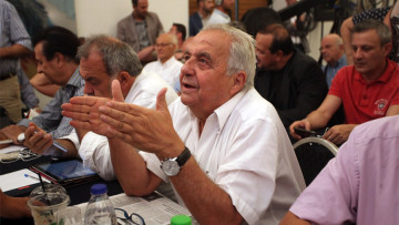 Ο Φλαμπουράρης έχει και σήμερα το 50%+1 των μετοχών της «ΔΙΑΤΜΗΣΗ»