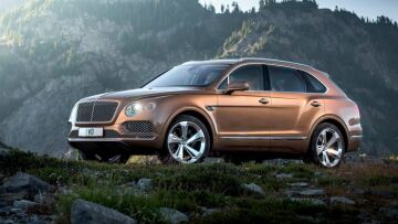 Χαμός για το πρώτο SUV της Bentley!