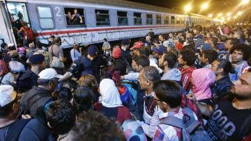 Επιτέλους η ΕΕ συμφώνησε για τους πρόσφυγες - Σε ποιες χώρες πηγαίνουν 50.400 από την Ελλάδα