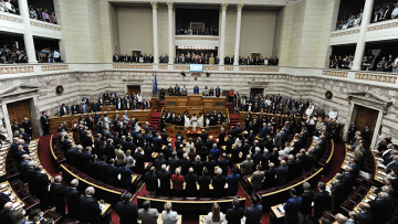 Ο Νίκος Βούτσης Πρόεδρος της Βουλής με 181 ψήφους