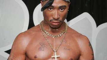 Προς 225.000 δολάρια πωλείται χειρόγραφη επιστολή του Tupac