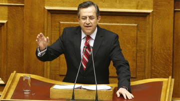 Να αποπεμφθούν από την κυβέρνηση οι δύο υπουργοί με τα προβληματικά «πόθεν έσχες» ζητά ο Νικολόπουλος