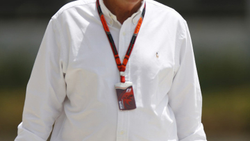 Ο Λάουντα στη θέση του Έκλεστον;