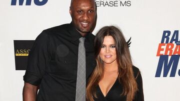 Η Κλόε Καρντάσιαν ευχαριστεί όσους της στάθηκαν για τον Λαμάρ Όντομ