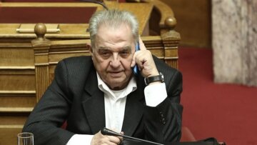 Μεθόδευση με νέο πόθεν έσχες για να «αθωώσουν» τον Φλαμπουράρη