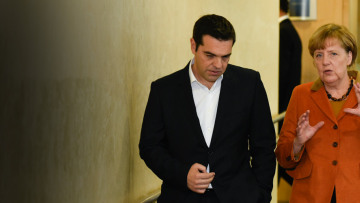 Οι «γκρίζες ζώνες» στη συμφωνία για τους 50.000 πρόσφυγες