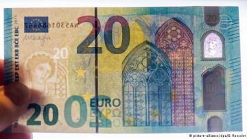 «Αόρατο» για τους παραχαράκτες το νέο 20ευρω