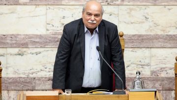 Αποκαθήλωσαν την Επιτροπή της Ζωής για το χρέος